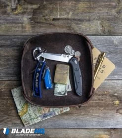 Benchmade 940-2 Osborne AXIS Lock Knife Black G-10 (3.4" Satin) 940-2 -Buck Knives Store Benchmade 940 2 Osborne AXIS Lock Knife Black G 10 Satin 940 2 BHQ 36208 lifestyle web 2